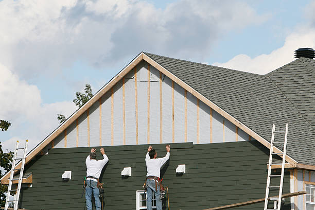 Professional Siding Repair technician working in Perry, OH